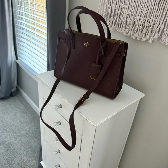 Tory Burch Burgundy Tote Bag - Picture 2 of 5